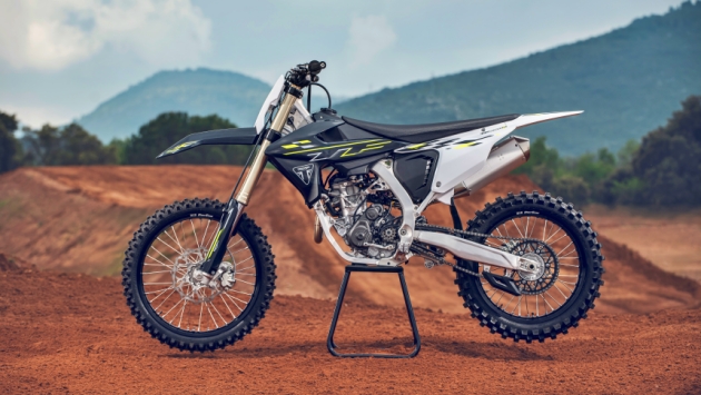 Fürs Modelljahr 2026 noch besser: Die TRIUMPH TF 250-X.