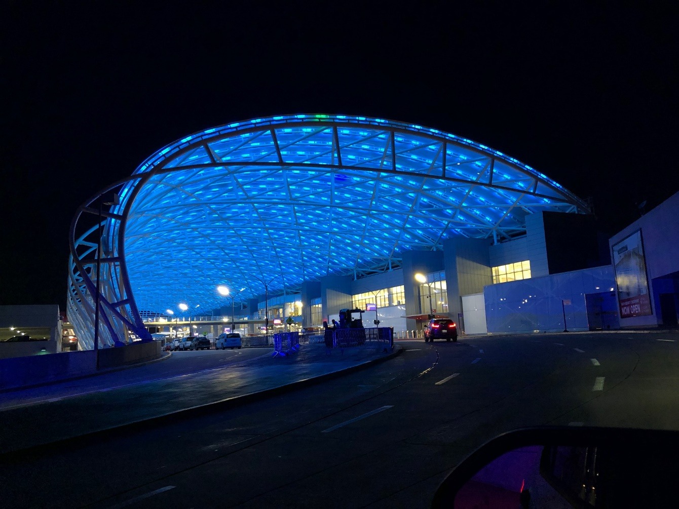 A picture containing outdoor, building, light
Description automatically generated