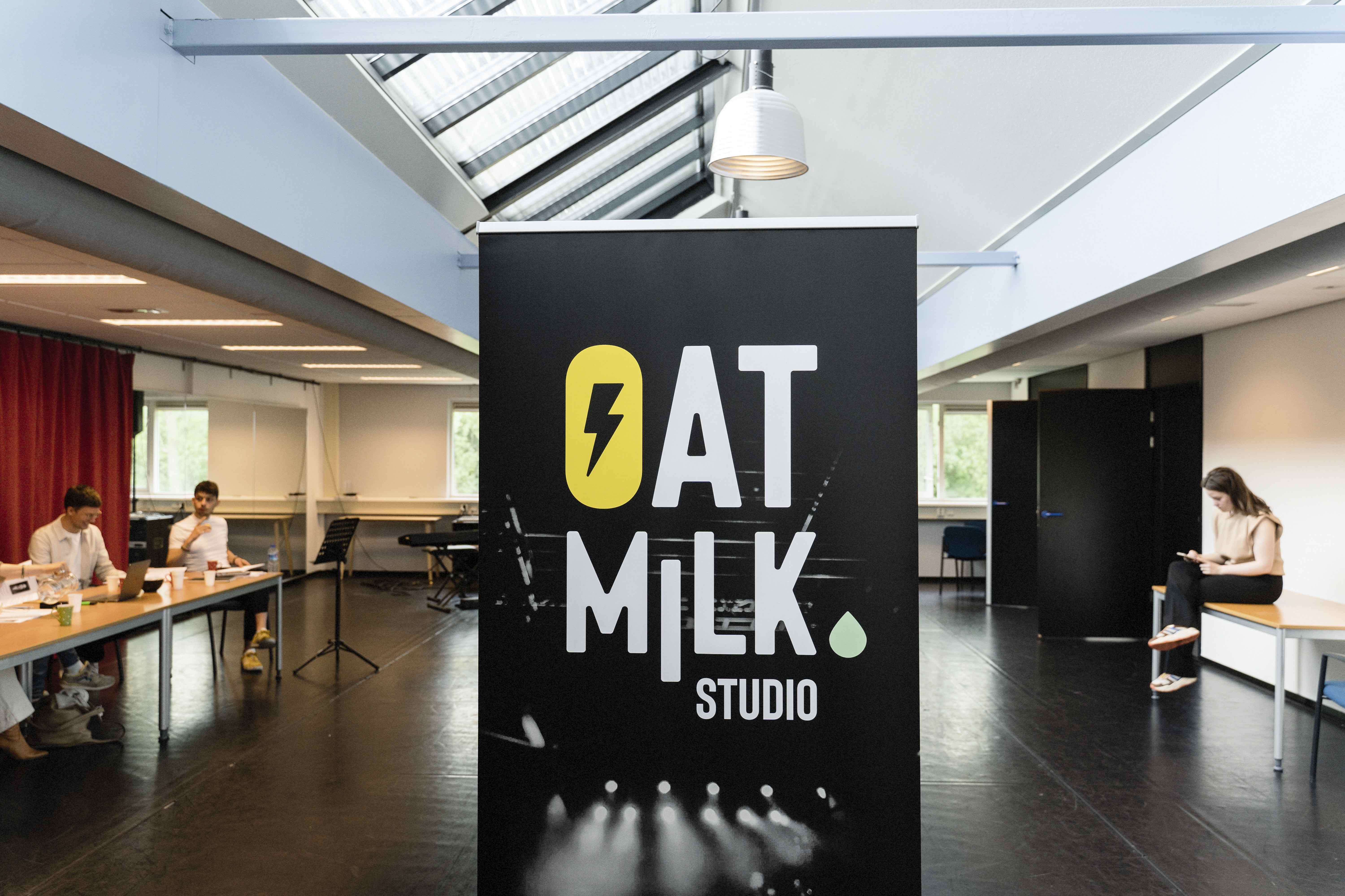 Feature: THEATER-STARTUP MAAKT NIEUWE MUSICAL BEFORE AFTER  Image